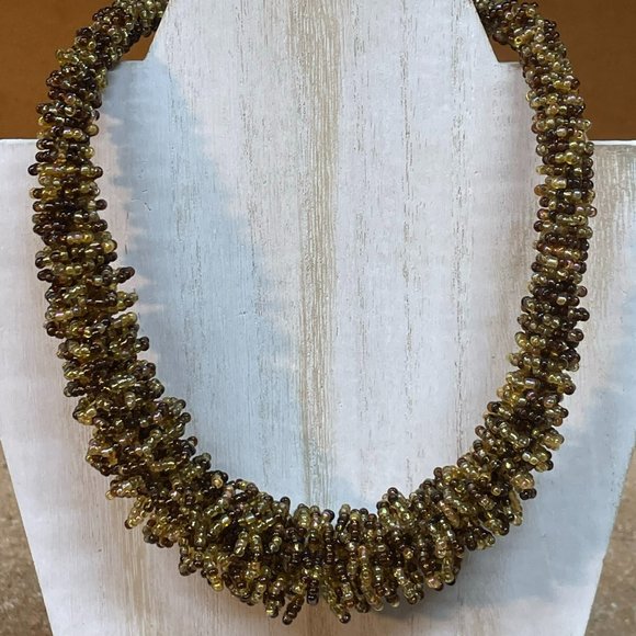 Handmade Jewelry - ARTISAN Hand Made Beaded Cluster Thick Choker Style Necklace Collar Piece BEAUTI